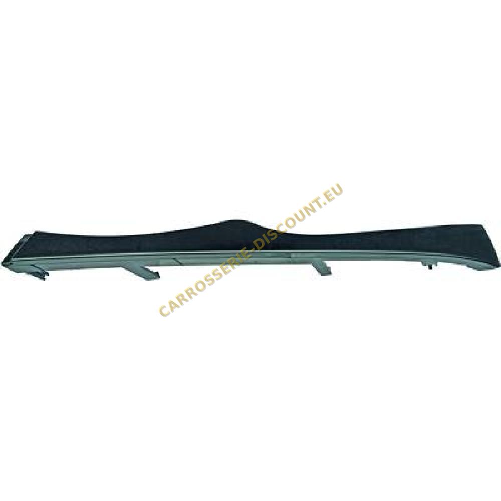 Bordure de phare gauche — BMW Série 3 (E46) Berline/Touring (2001-2005)