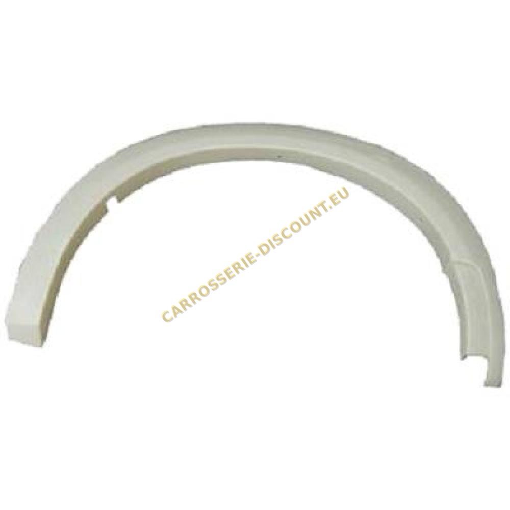Garniture, passage de roue arrière droite — Isuzu D-Max (2002-2006)