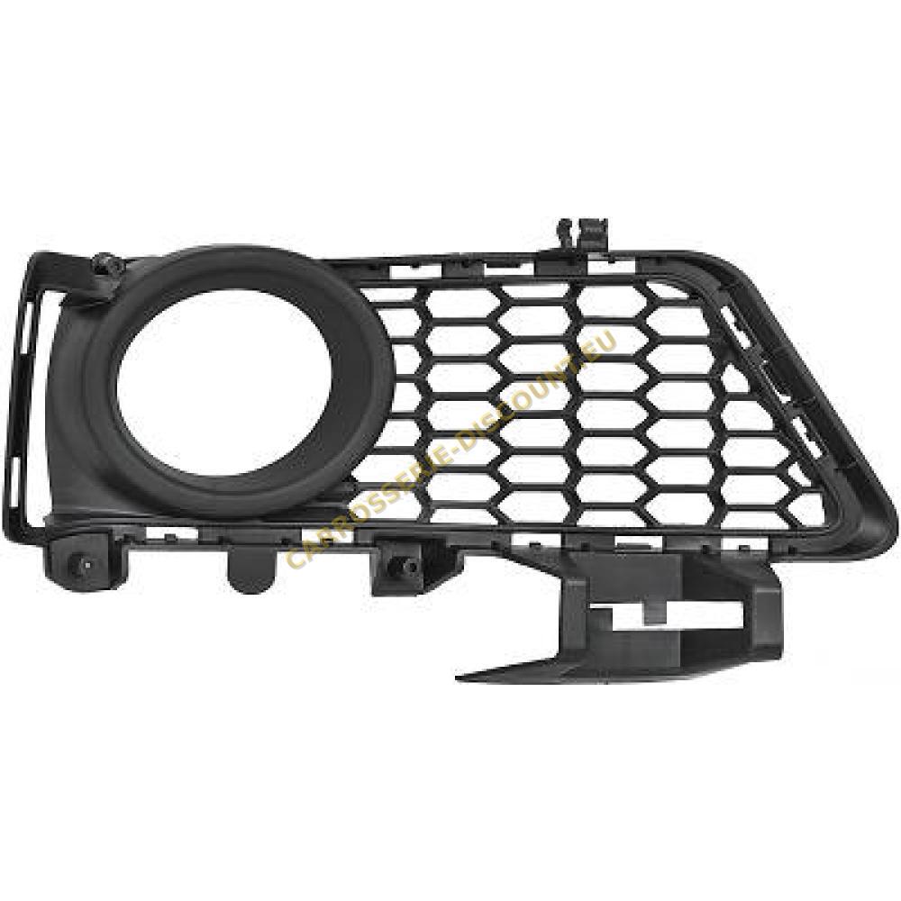 Enjoliveur, projecteur antibrouillard avant — BMW Série 3 Berline/Touring (F30/31) (2011-2015)
